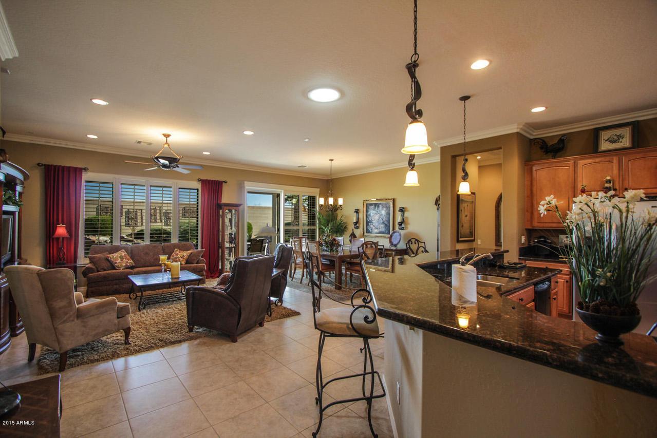 13712 W Junipero Dr., Sun City West, AZ 85375