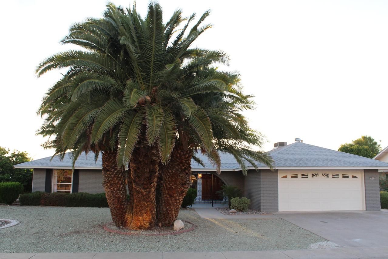 19402 N Concho Cir., Sun City, AZ 85373