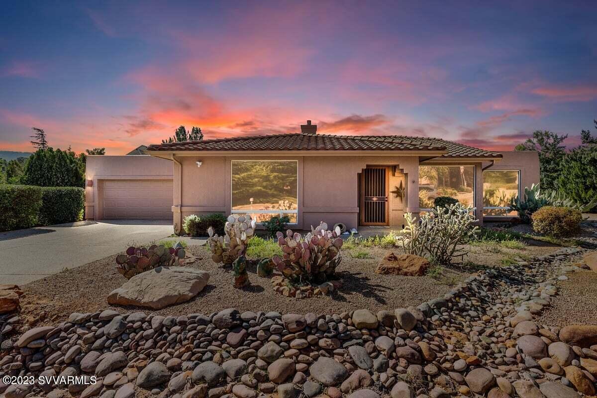 45 Redrock Rd., Sedona, AZ 86351