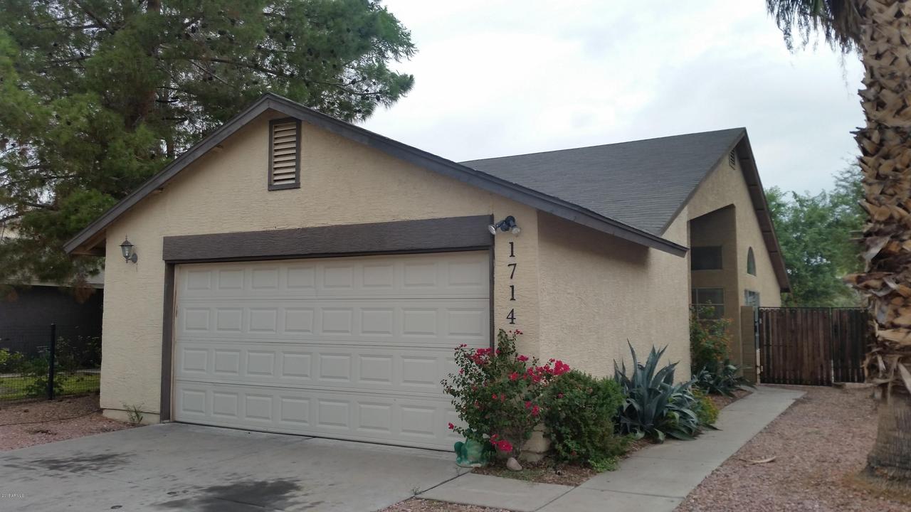 1714 E Carson Rd., Phoenix, AZ 85042