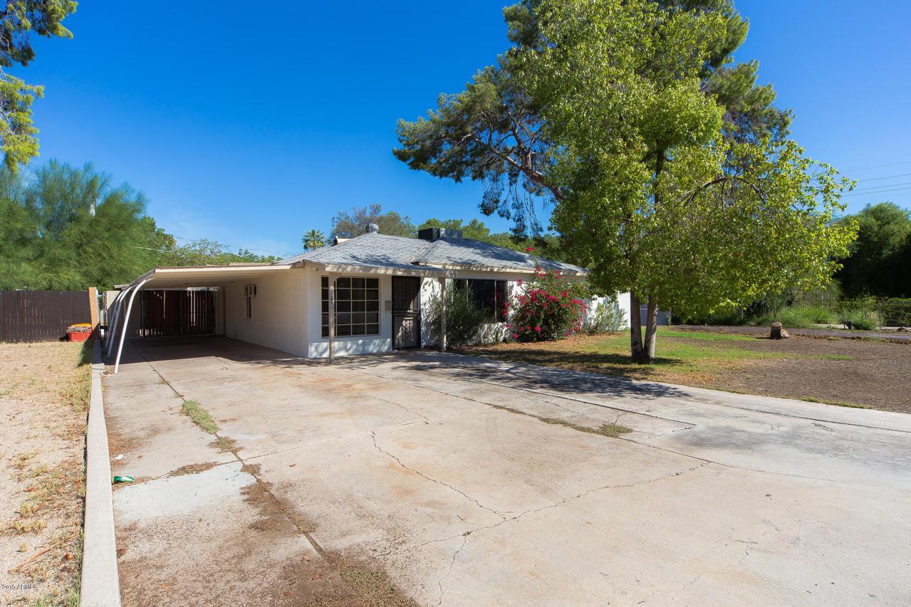 2316 W San Miguel Ave., Phoenix, AZ 85015