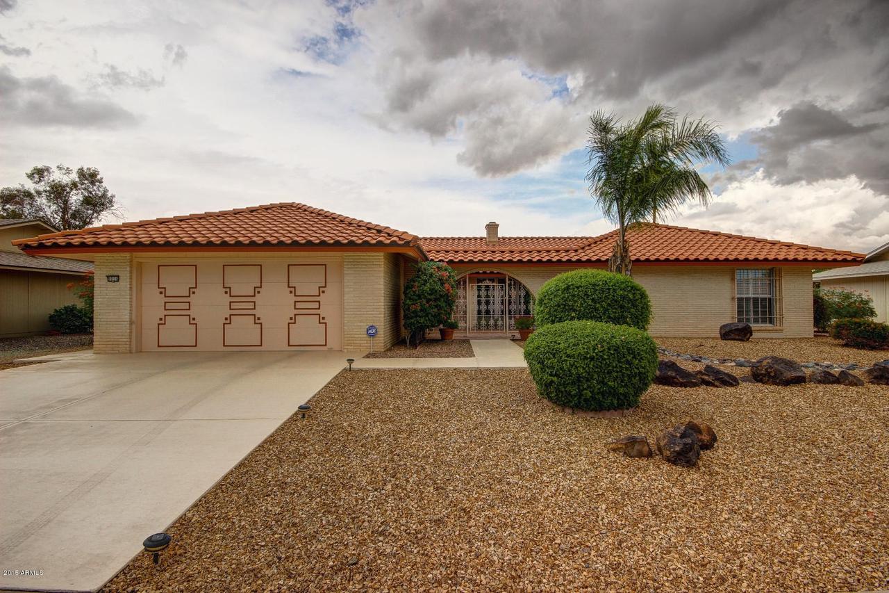 9814 W Terrace Ln., Sun City, AZ 85373