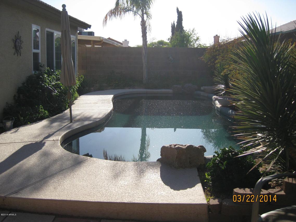 8522 W Willow Ave., Peoria, AZ 85381