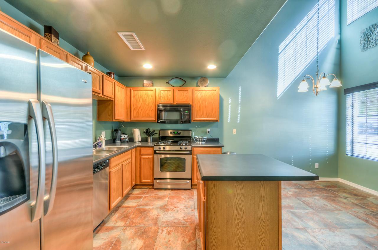 3427 E Lance Ln., Phoenix, AZ 85018