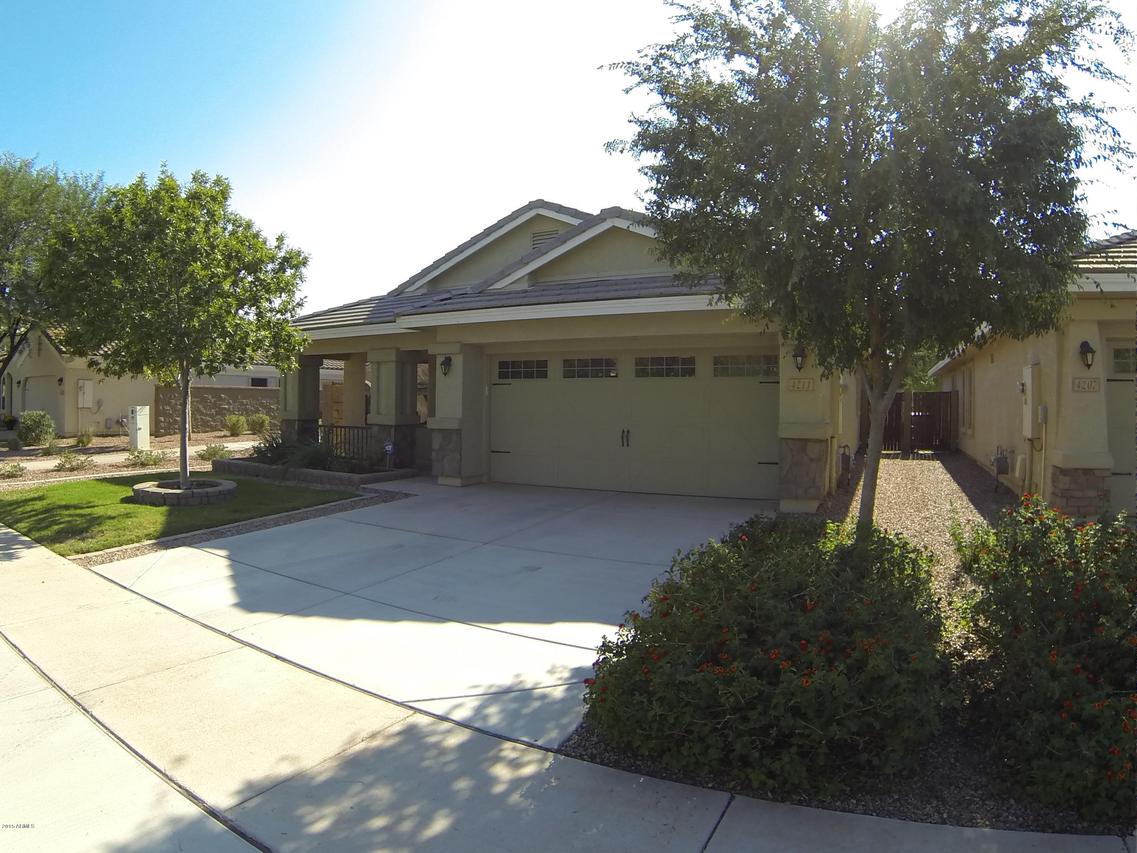 4211 E Sandy Way, Gilbert, AZ 85297