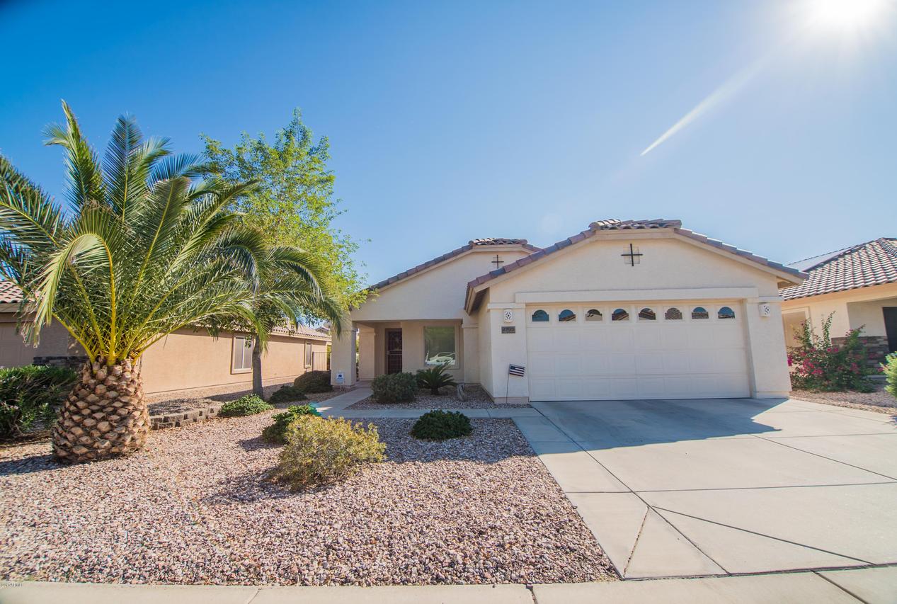 23125 W Moonlight Path, Buckeye, AZ 85326