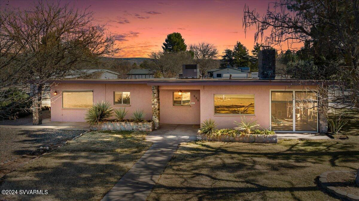 695 N Aspaas Rd., Cornville, AZ 86325