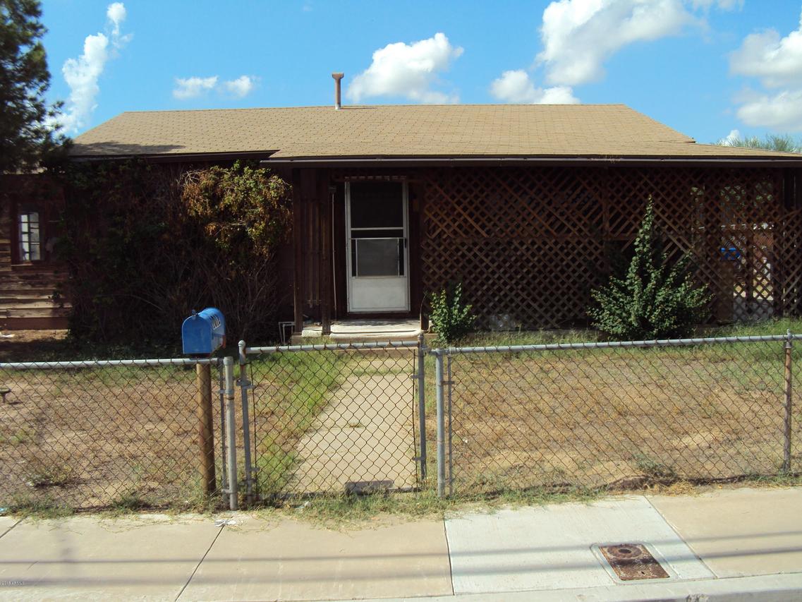 1012 S 4th St., Avondale, AZ 85323