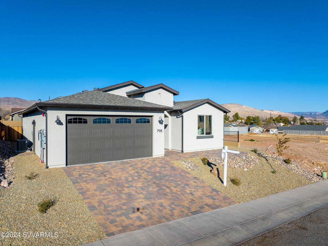 798 Flat Iron Rd., Clarkdale, AZ 86324