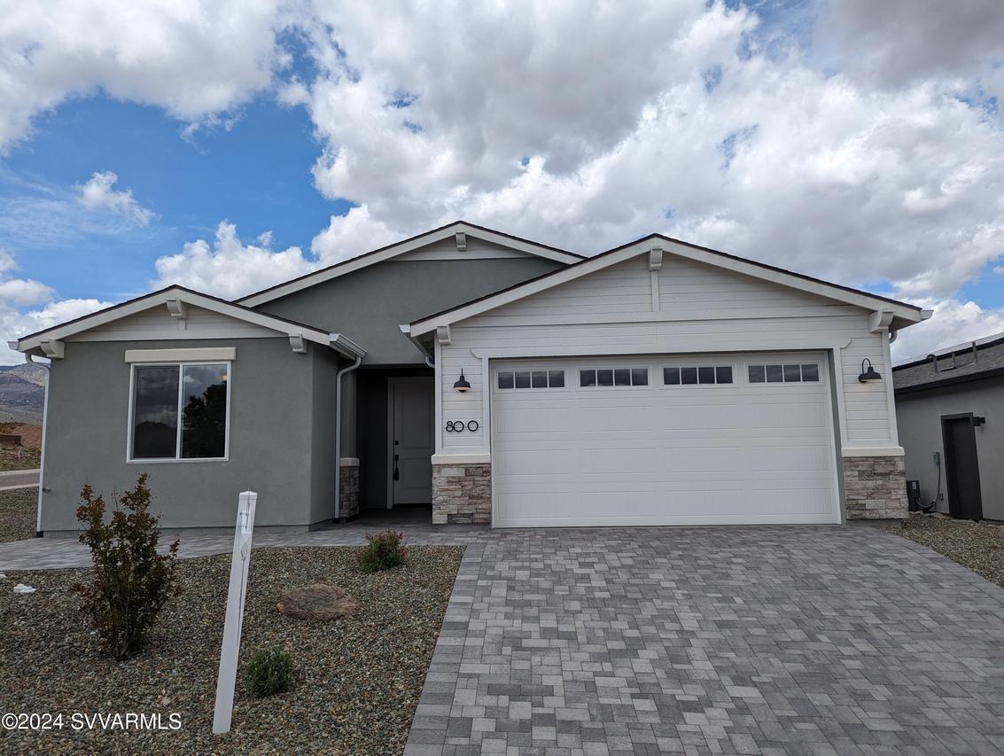 800 Flat Iron Rd., Clarkdale, AZ 86324