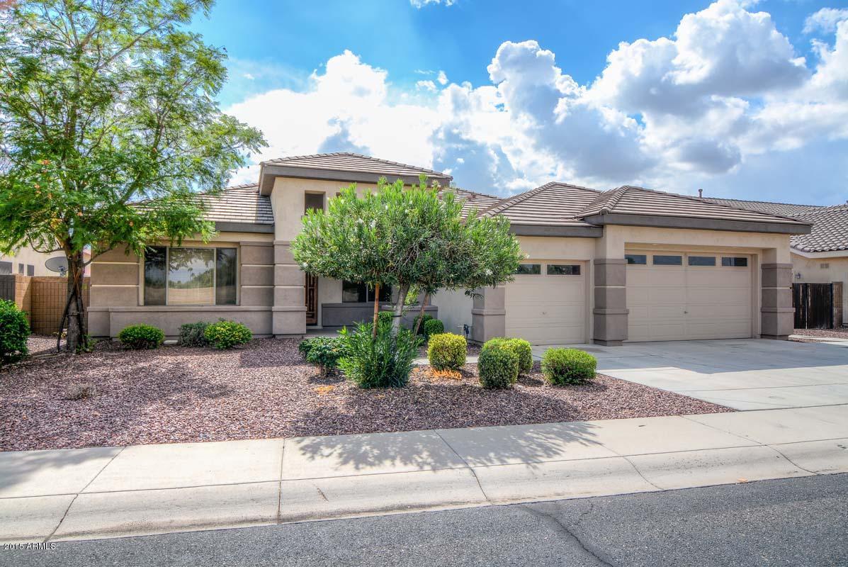 12739 W Campina Dr., Litchfield Park, AZ 85340