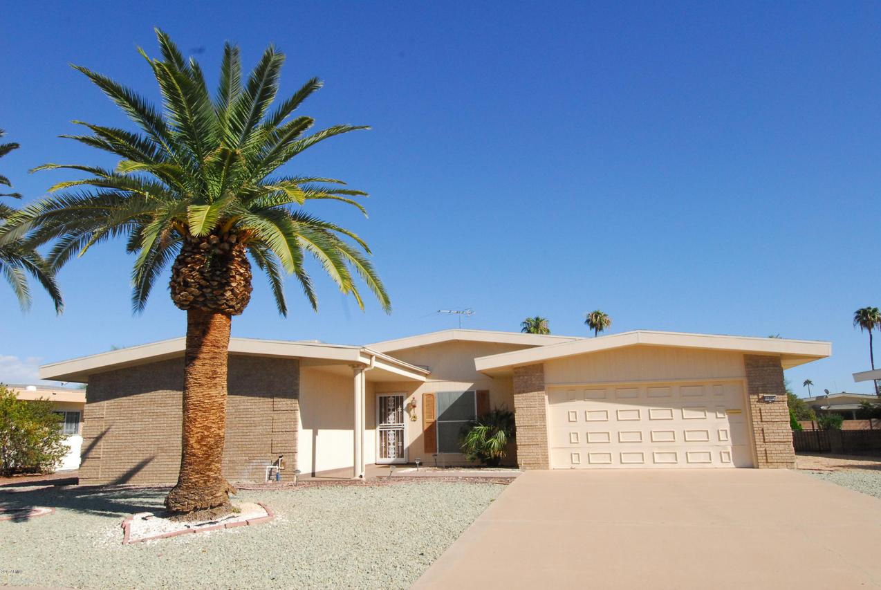 11206 W Granada Dr., Sun City, AZ 85373