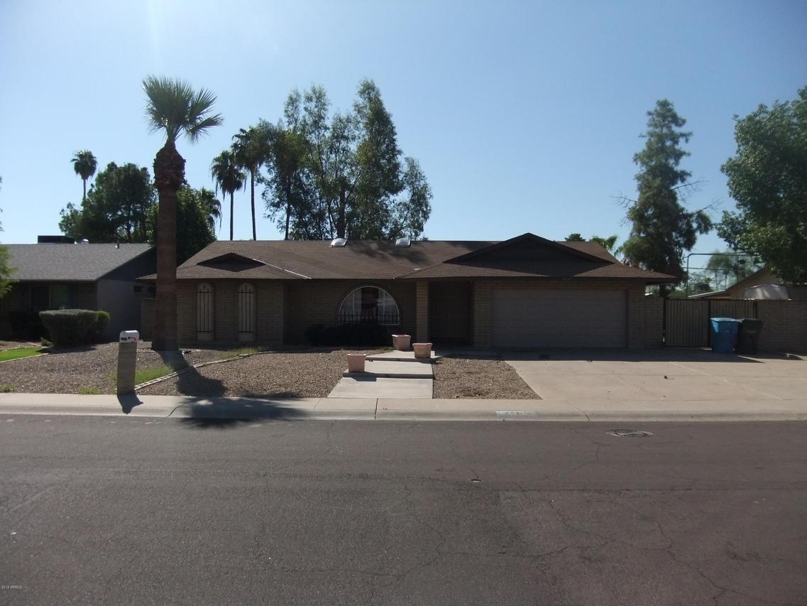 3341 W Cinnabar Ave., Phoenix, AZ 85051