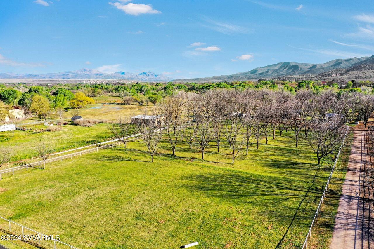 487 E Quarterhorse Ln., Camp Verde, AZ 86322