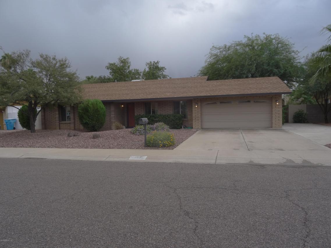 4521 E Willow Ave., Phoenix, AZ 85032