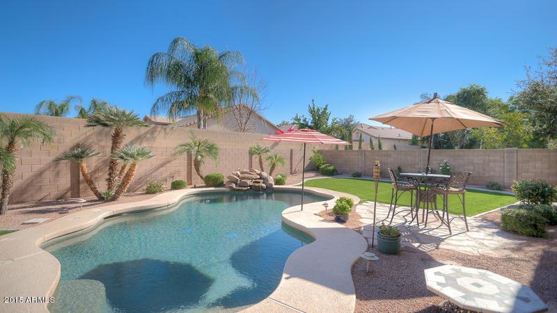 1940 E Woodsman Pl., Chandler, AZ 85249