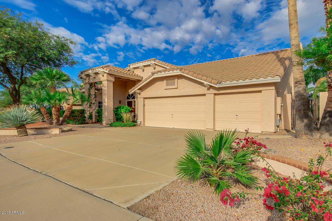 4208 N Lomond St., Mesa, AZ 85215