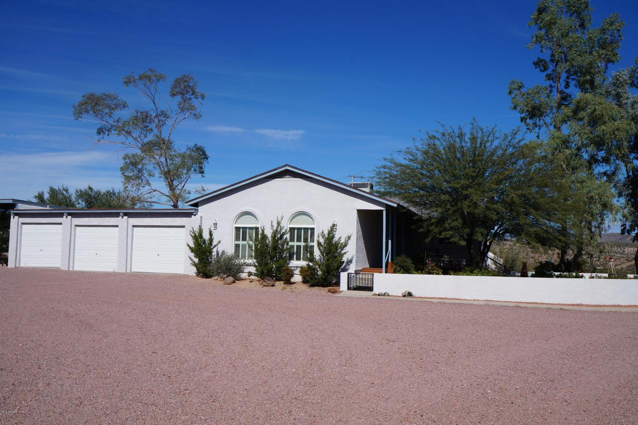 36925 S Us Highway 93, Wickenburg, AZ 85390