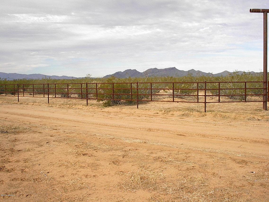 00000 W Duff Rd. #32, Wickenburg, AZ 85390