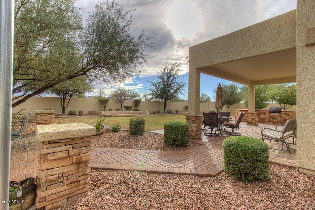 21549 E Calle De Flores, Queen Creek, AZ 85142