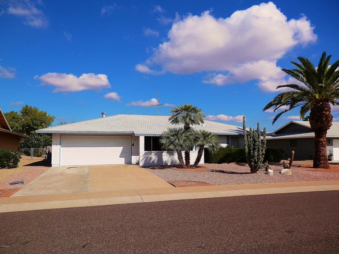 9534 W Appaloosa Dr., Sun City, AZ 85373
