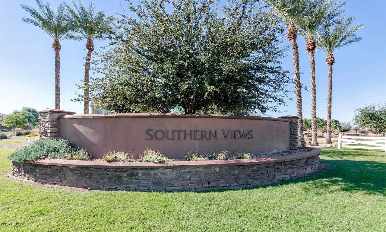 3208 W Pleasant Ln., Phoenix, AZ 85041