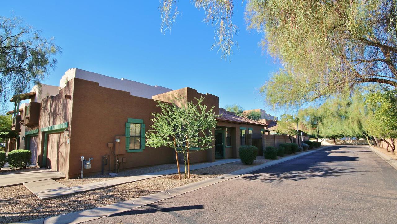 3422 E University Dr. #11, Mesa, AZ 85213