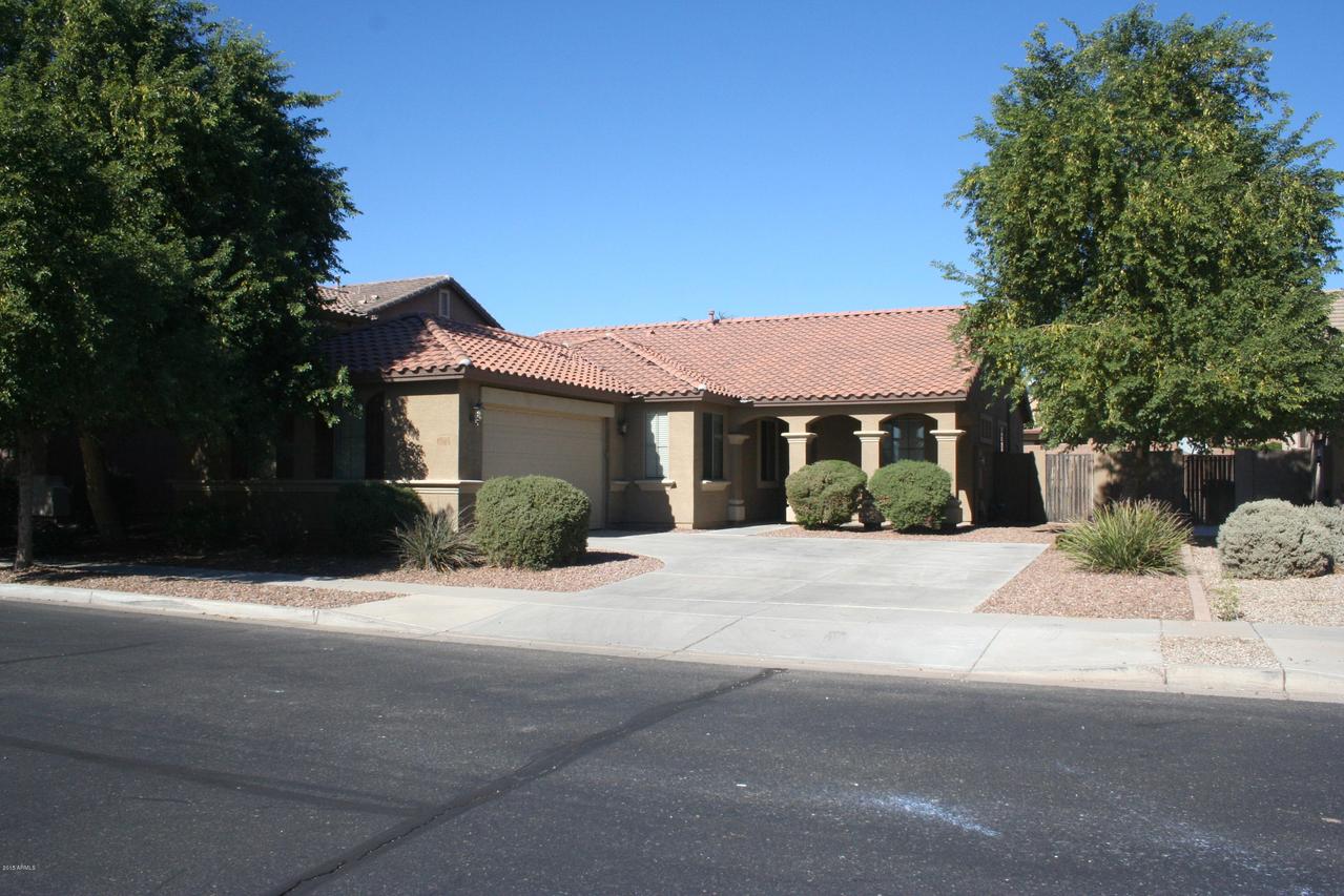 14570 W Laurel Ln., Surprise, AZ 85379