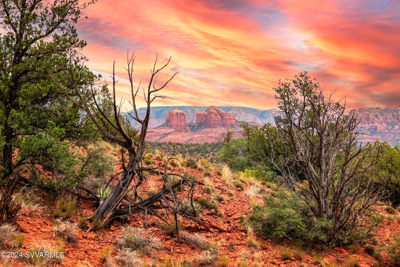 4669 Red Rock Loop Rd., Sedona, AZ 86336