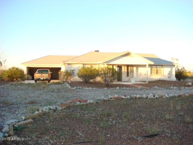 51122 W Iver Rd., Aguila, AZ 85320