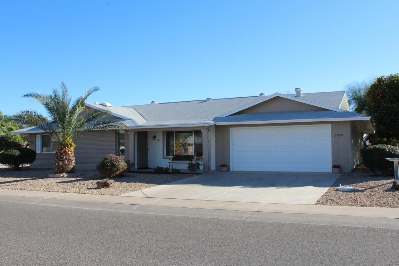 21001 N Welk Dr., Sun City, AZ 85373