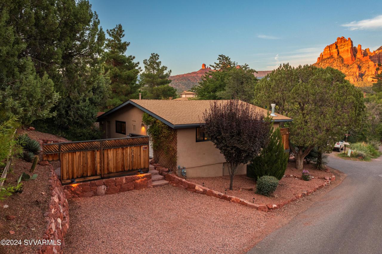 15 Cindy Ln., Sedona, AZ 86336