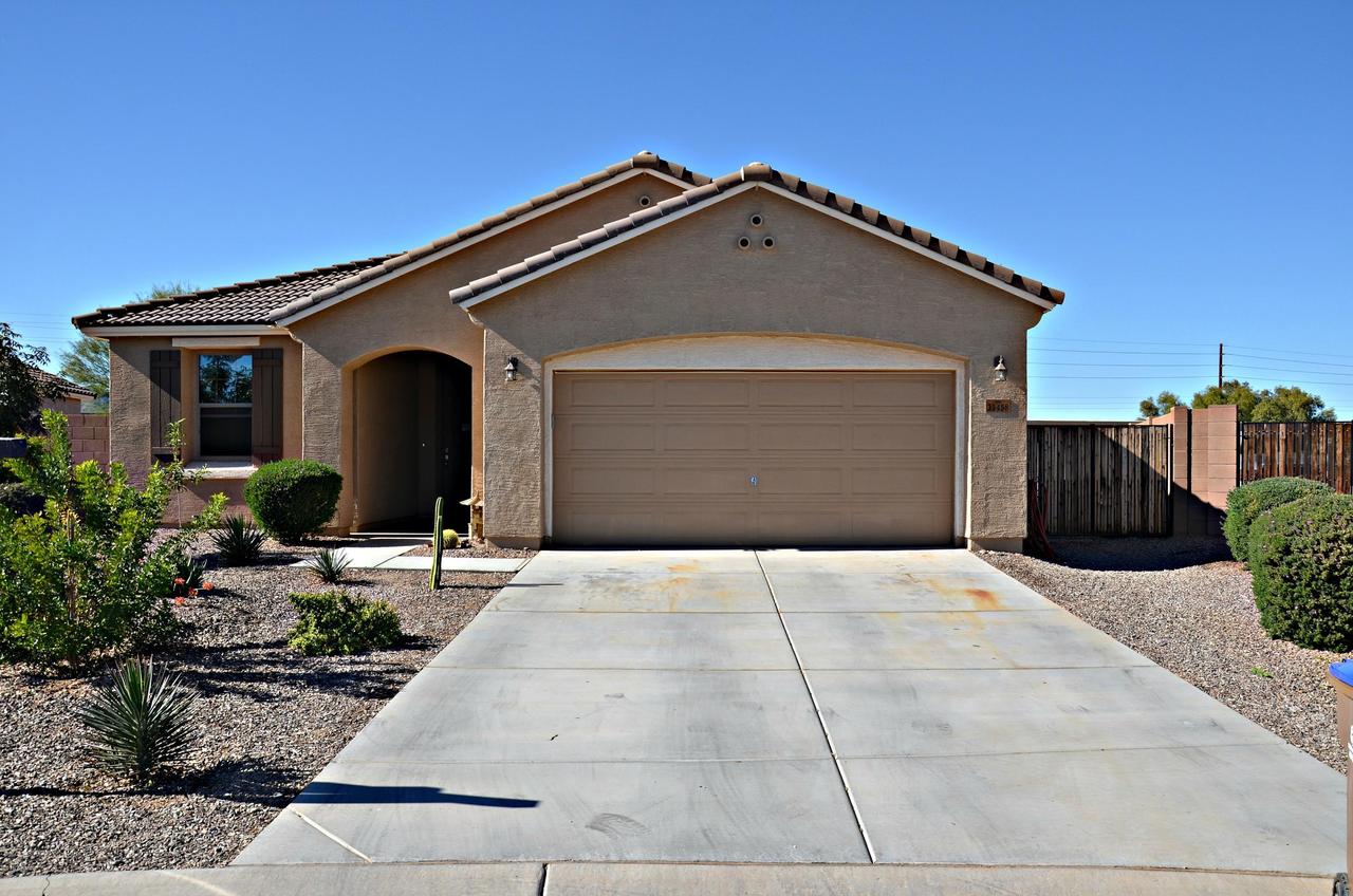 35458 N Richardson Dr., San Tan Valley, AZ 85143