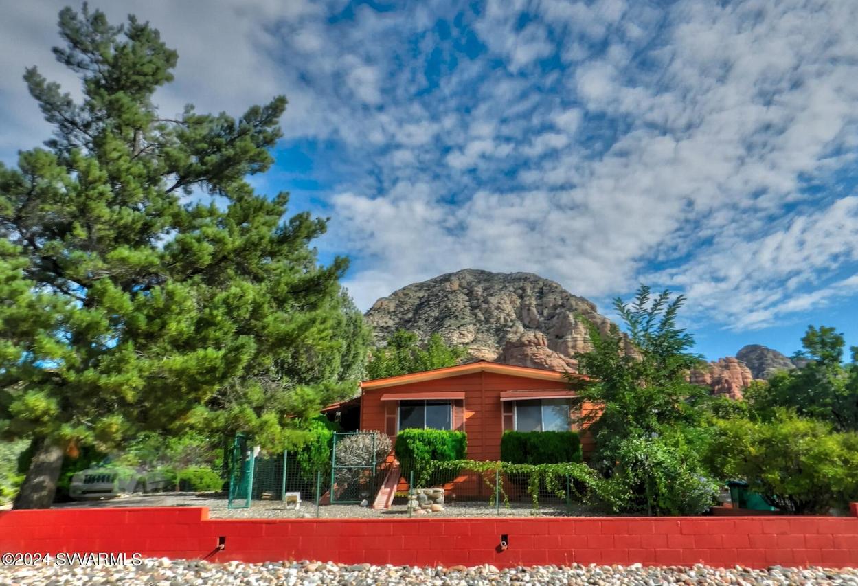 2590 Metate Dr., Sedona, AZ 86336