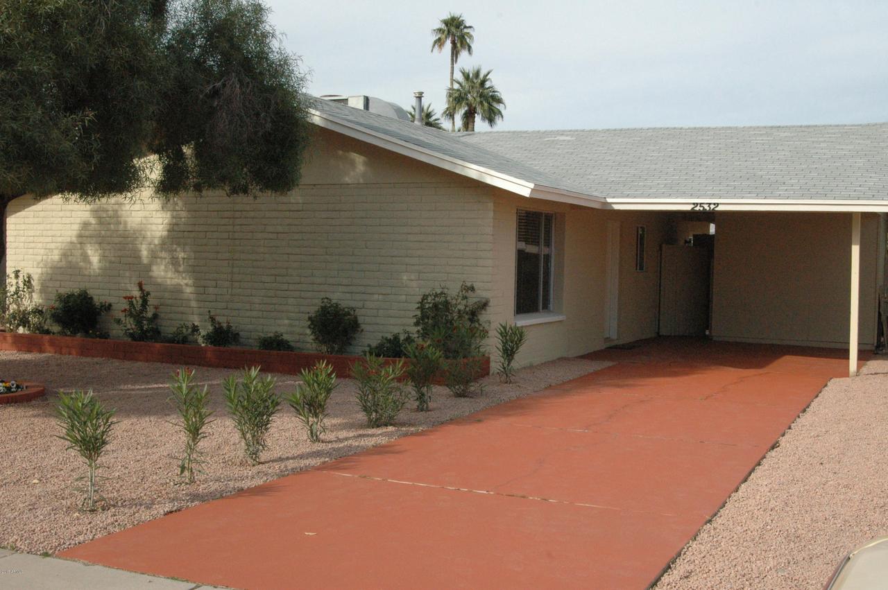 2532 E La Jolla Dr., Tempe, AZ 85282
