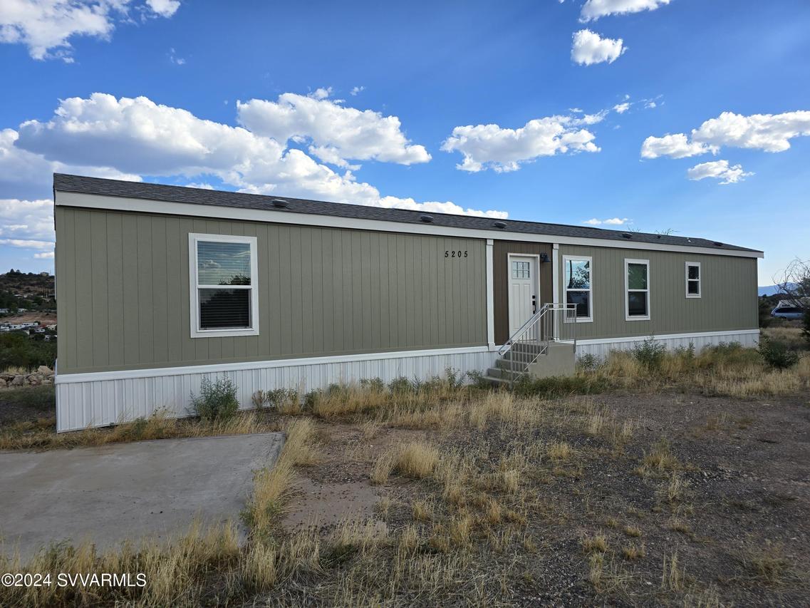 5205 N Albatros Rd., Rimrock, AZ 86335