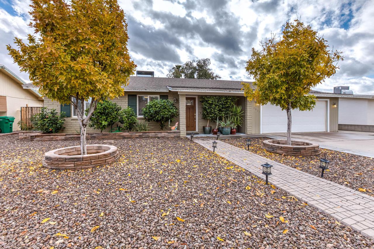 2937 E Contessa St., Mesa, AZ 85213