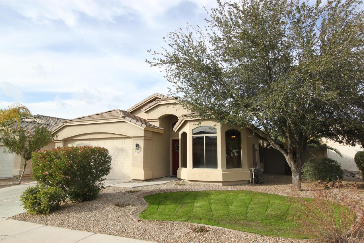 42582 W Bunker Dr., Maricopa, AZ 85138