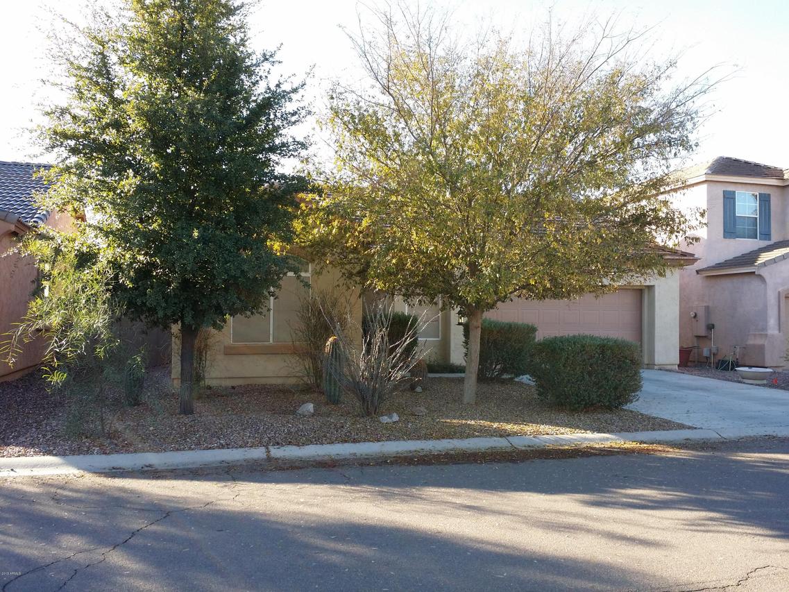 1121 E Bosi St., San Tan Valley, AZ 85140