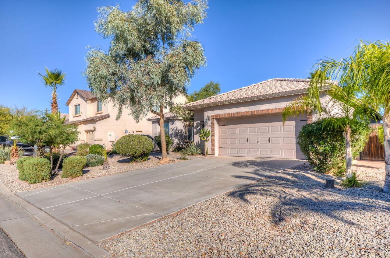 40627 N Parisi Pl., San Tan Valley, AZ 85140