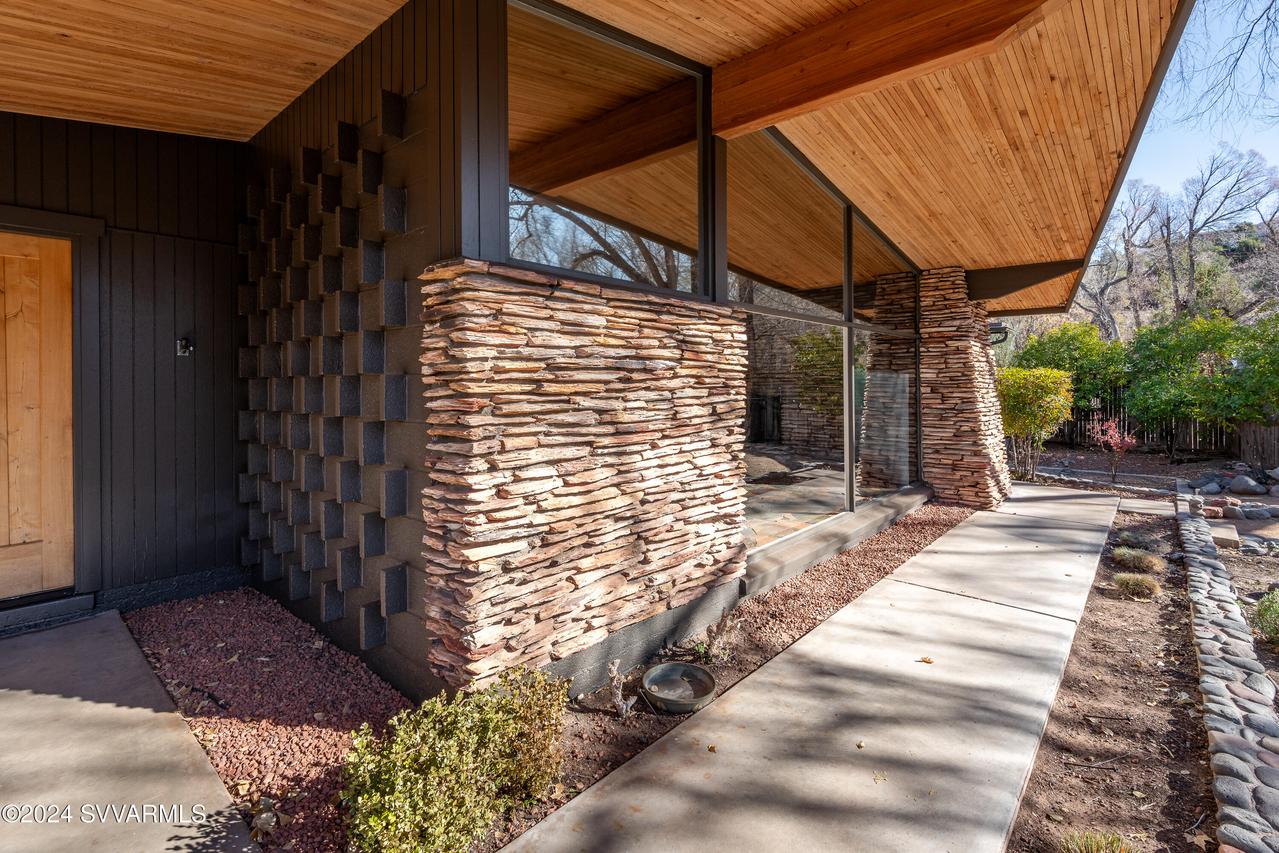 55 Copper Cliffs Ln., Sedona, AZ 86336