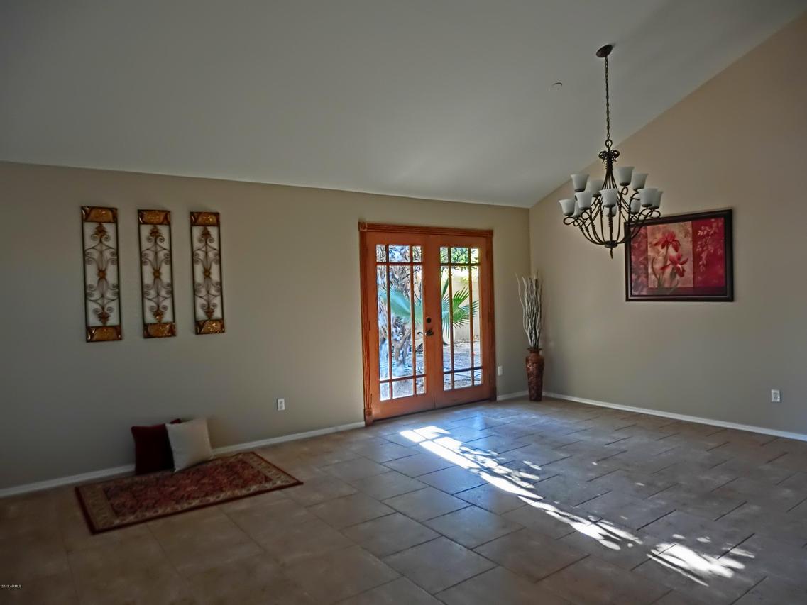 840 S Terrace Ct., Chandler, AZ 85226