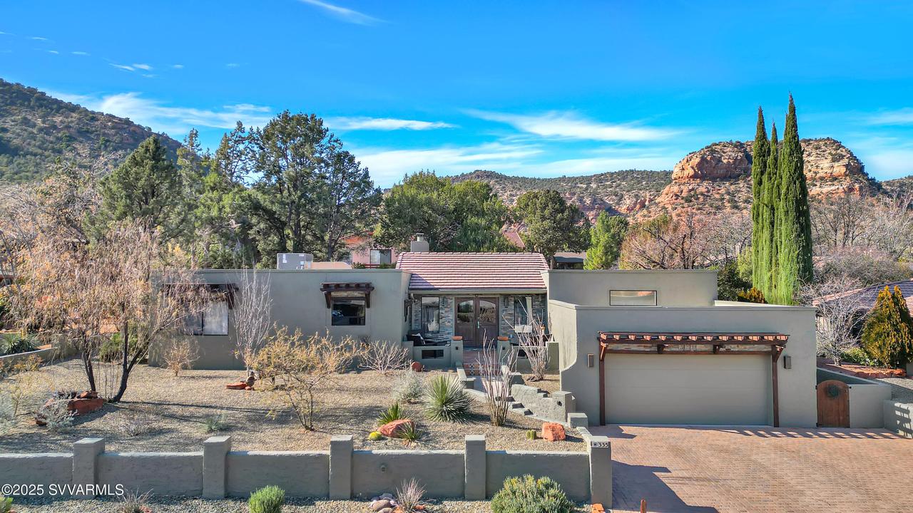 335 Montazona Tr., Sedona, AZ 86351