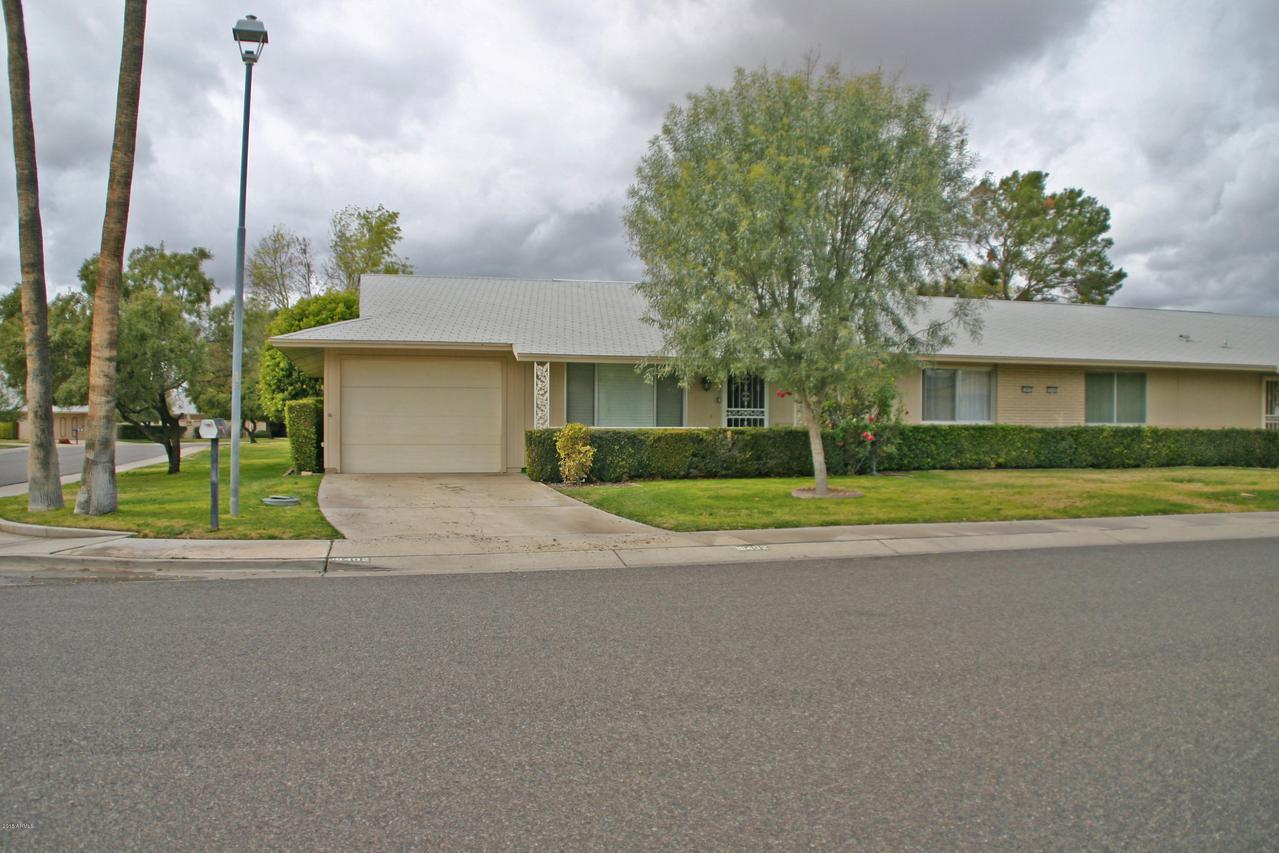 18402 N Conestoga Dr., Sun City, AZ 85373