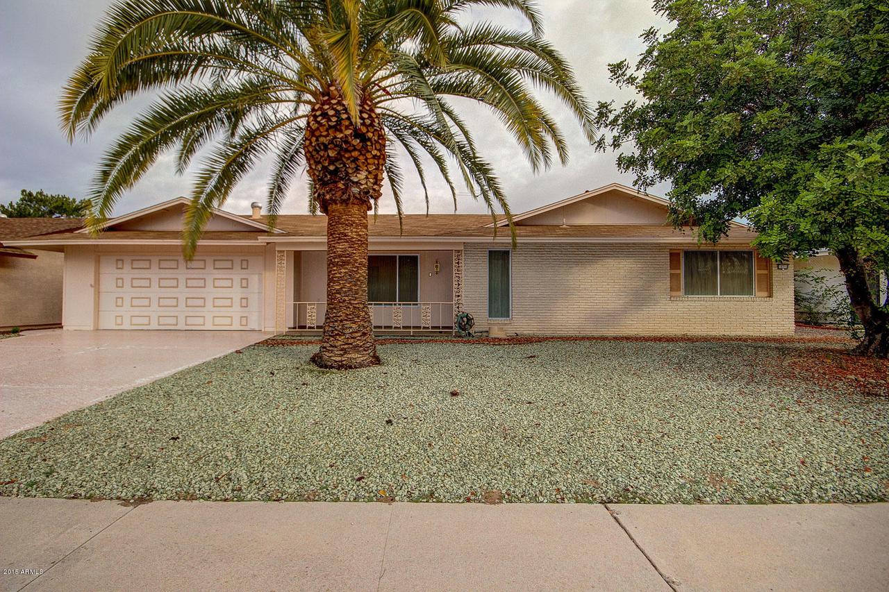 9710 W Country Club Dr., Sun City, AZ 85373