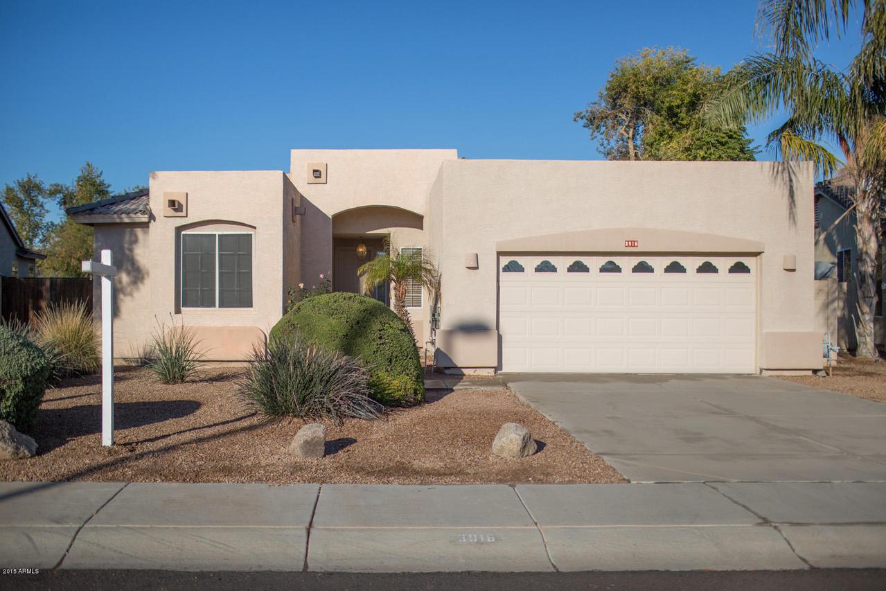 3916 S Sinova Ave., Gilbert, AZ 85297
