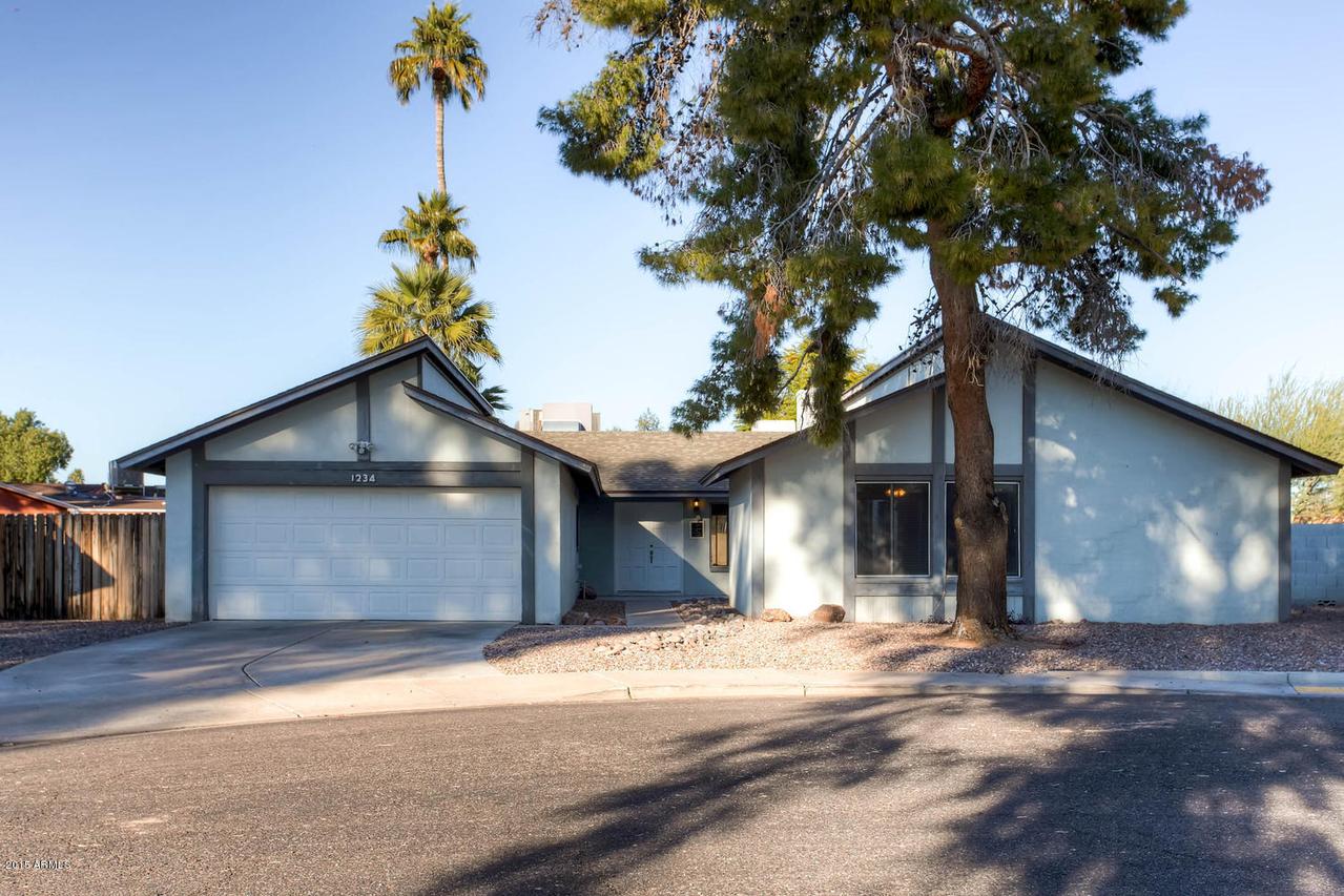 1234 W Madero Ave., Mesa, AZ 85202