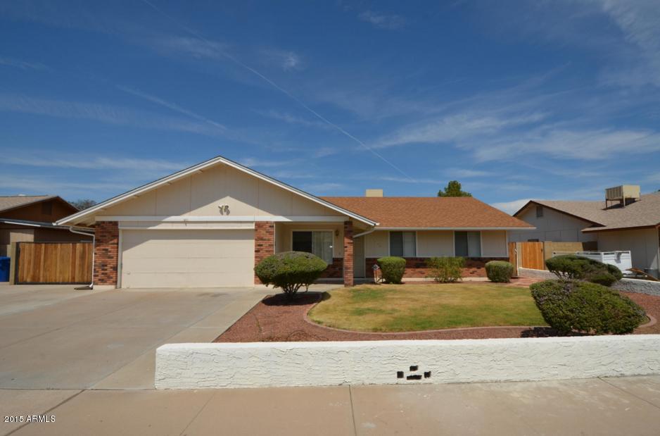 2208 E Dolphin Ave., Mesa, AZ 85204
