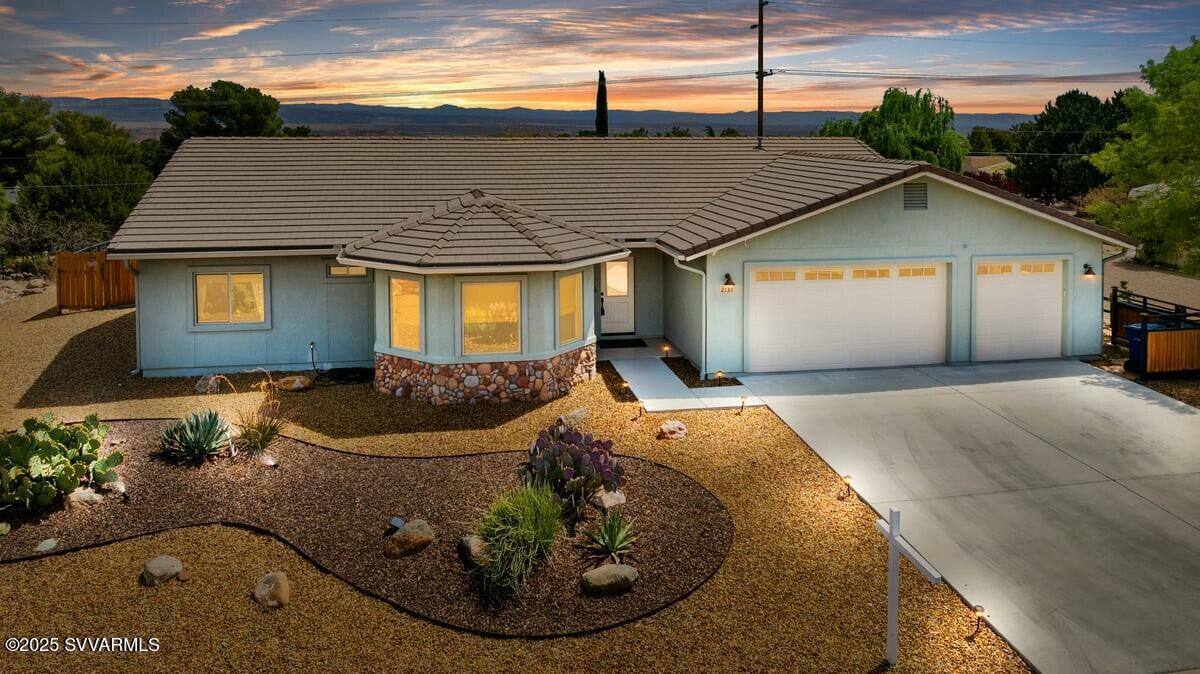 2135 Austin Way, Clarkdale, AZ 86324