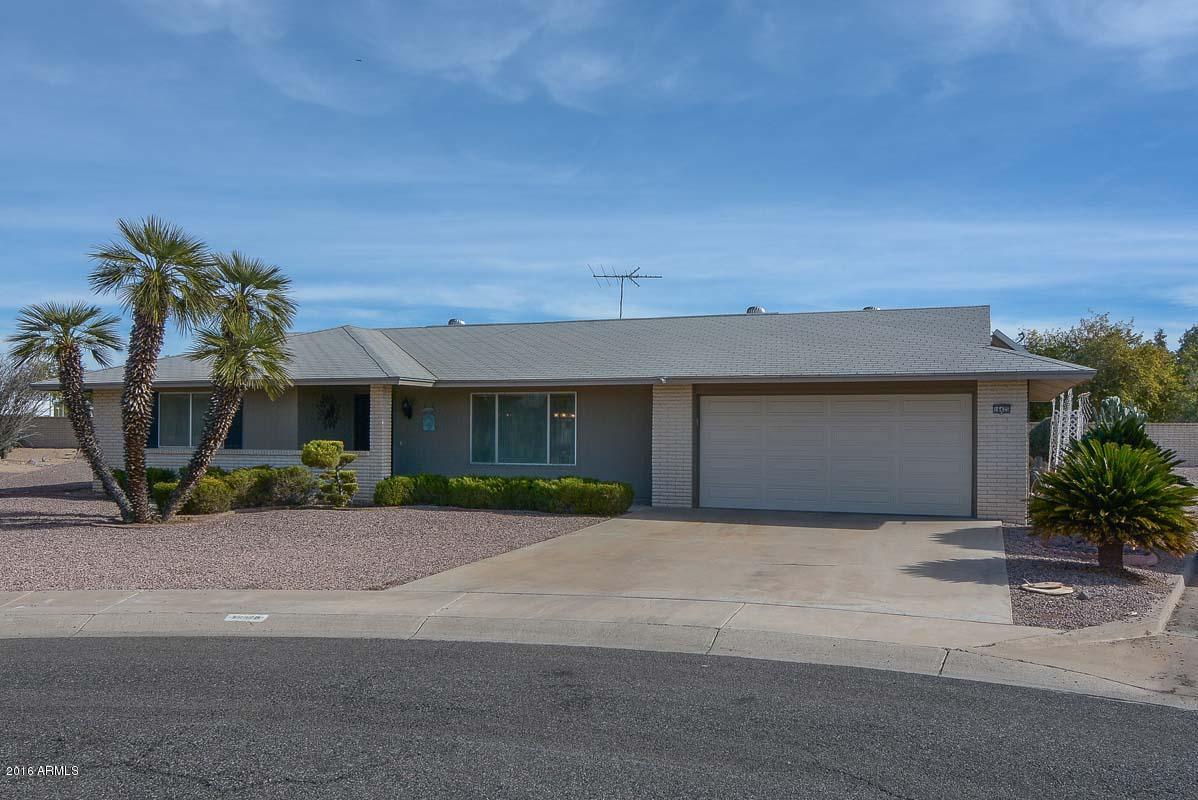 16425 N Meadow Park Dr., Sun City, AZ 85351